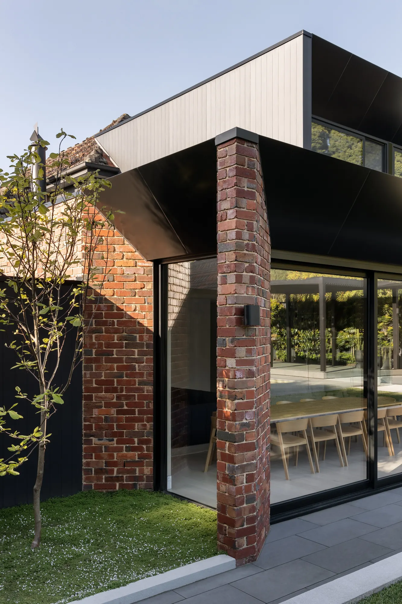Cascade House, heritage renovation and extension